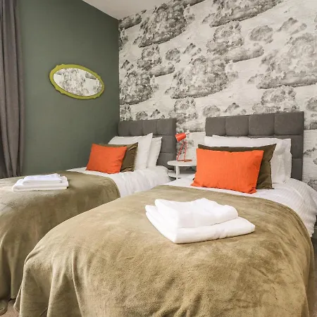 Castlewood Holiday home