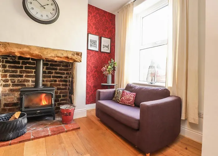 Castlewood * Skipton